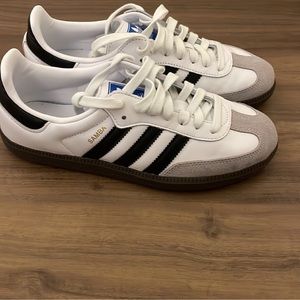 Adidas Sambas